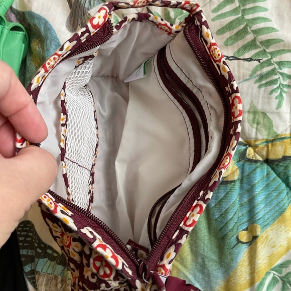 *Retired* Vera Bradley pouch - Picture 2 of 9
